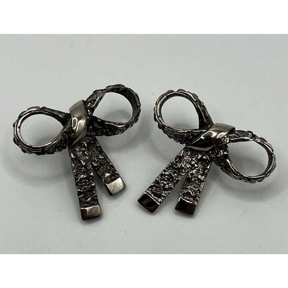 Vintage Modernist Bow Earrings Gunmetal & Silver Tone Textured Sculptural Ribbon